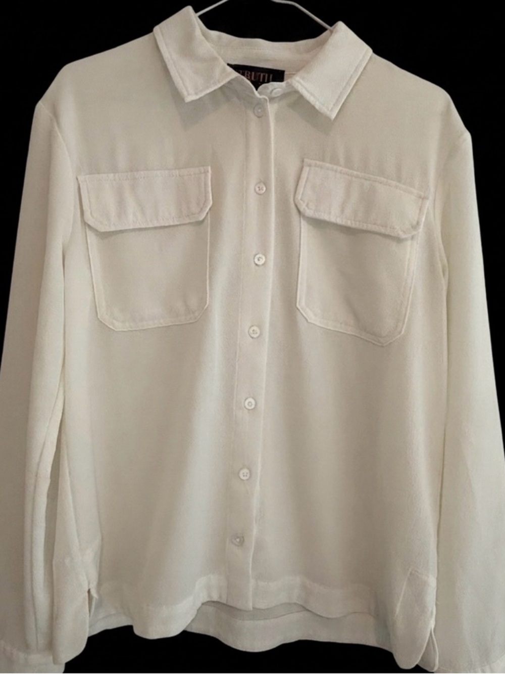 Truth by Republic Medium White Button-Front Women’s Shirt